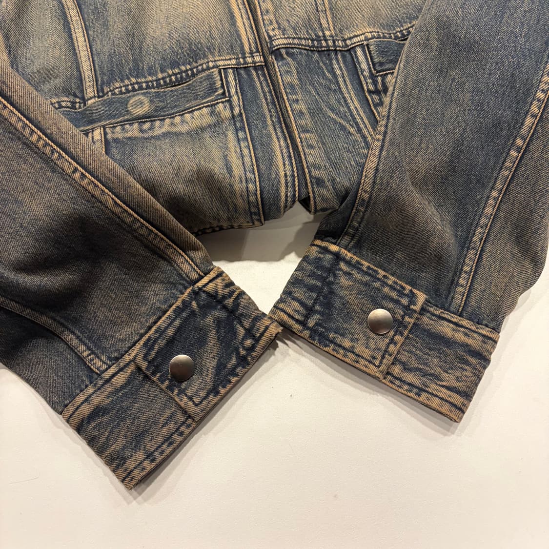 [48] 22FW 솔리드옴므 데님 워싱 자켓 B524 상품이미지8