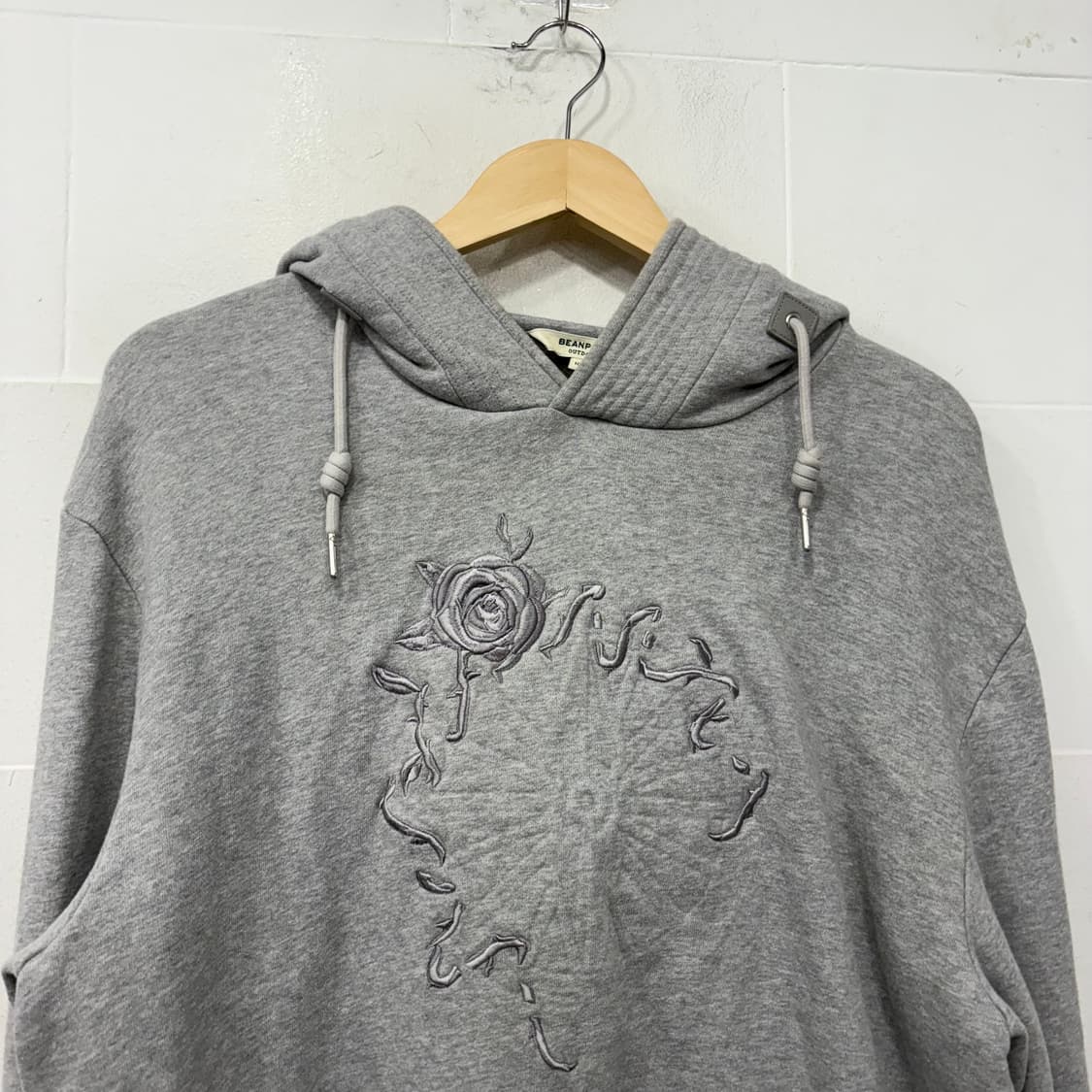 빈폴X준지 로즈휠 자수로고 후드티 상품이미지2