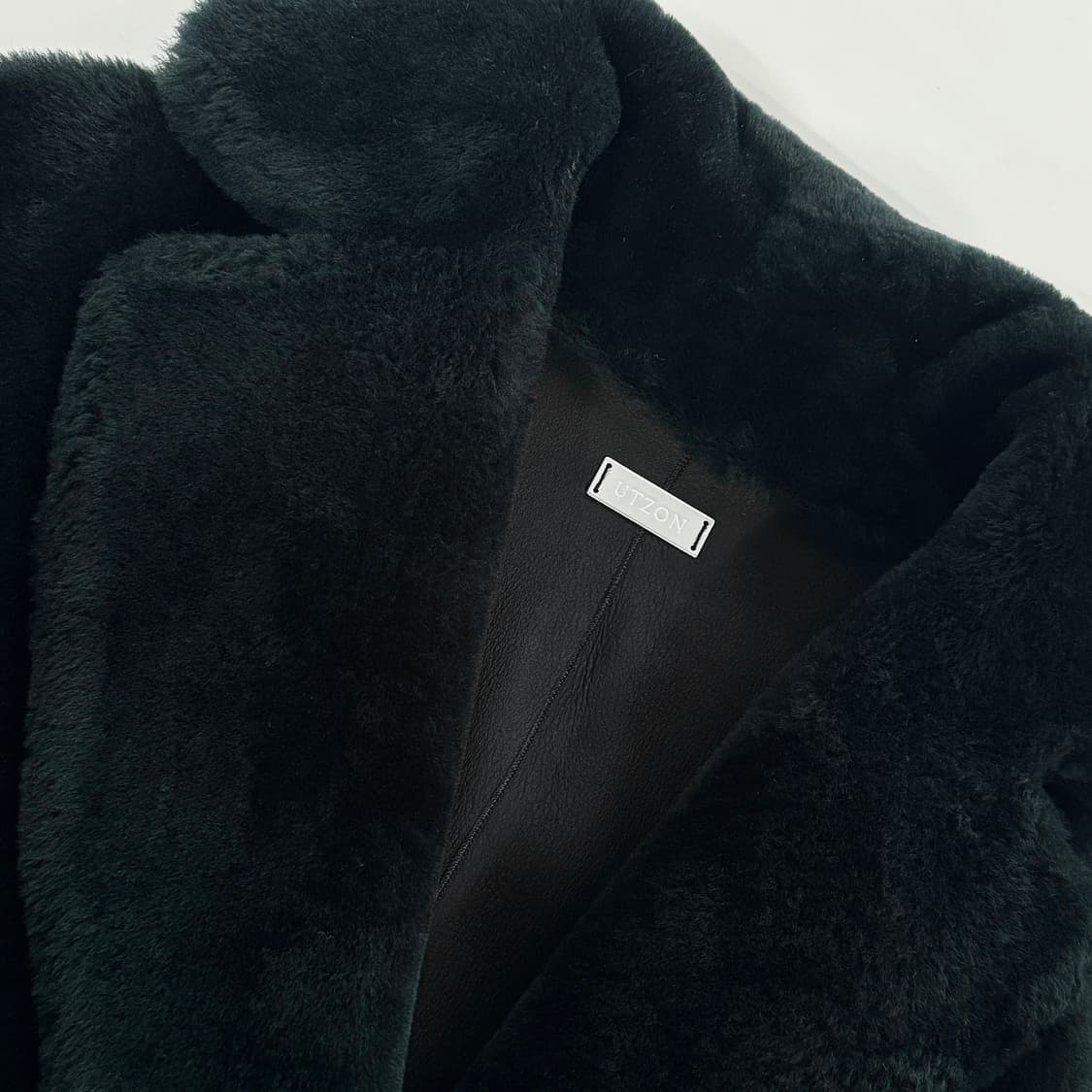 우츠온 UTZON 램스킨 리버시블 무스탕 코트 상품이미지3