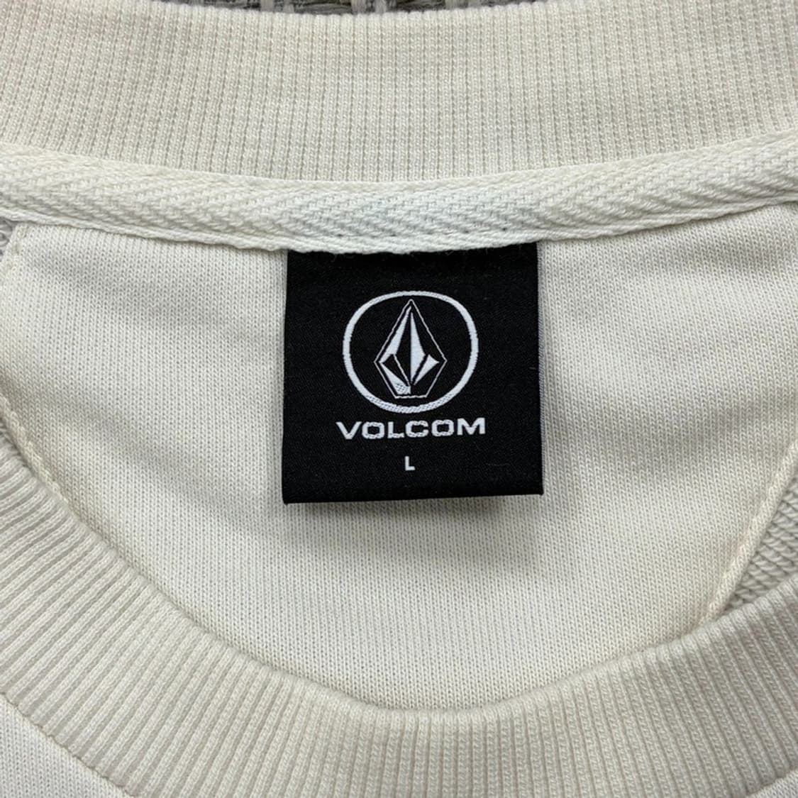 볼컴 그래픽 맨투맨 v2595 상품이미지6