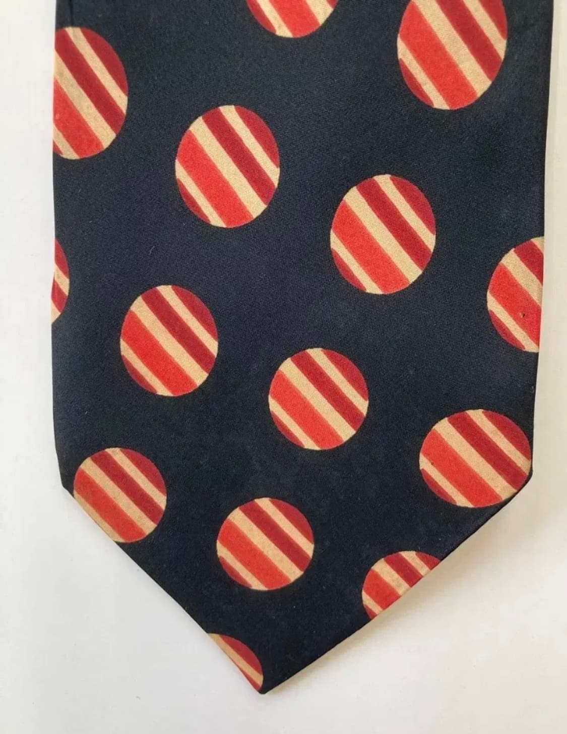 입생로랑 넥타이 상품이미지9