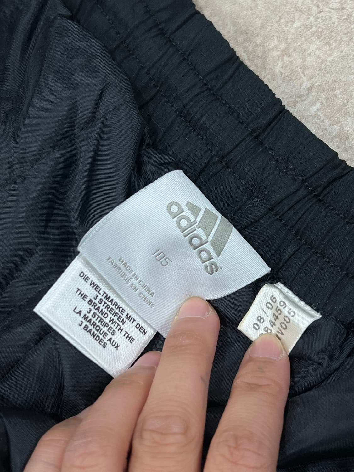 아디다스 올드스쿨 삼선 우븐 웜업 팬츠 블랙 (밑단 스트링) 상품이미지4