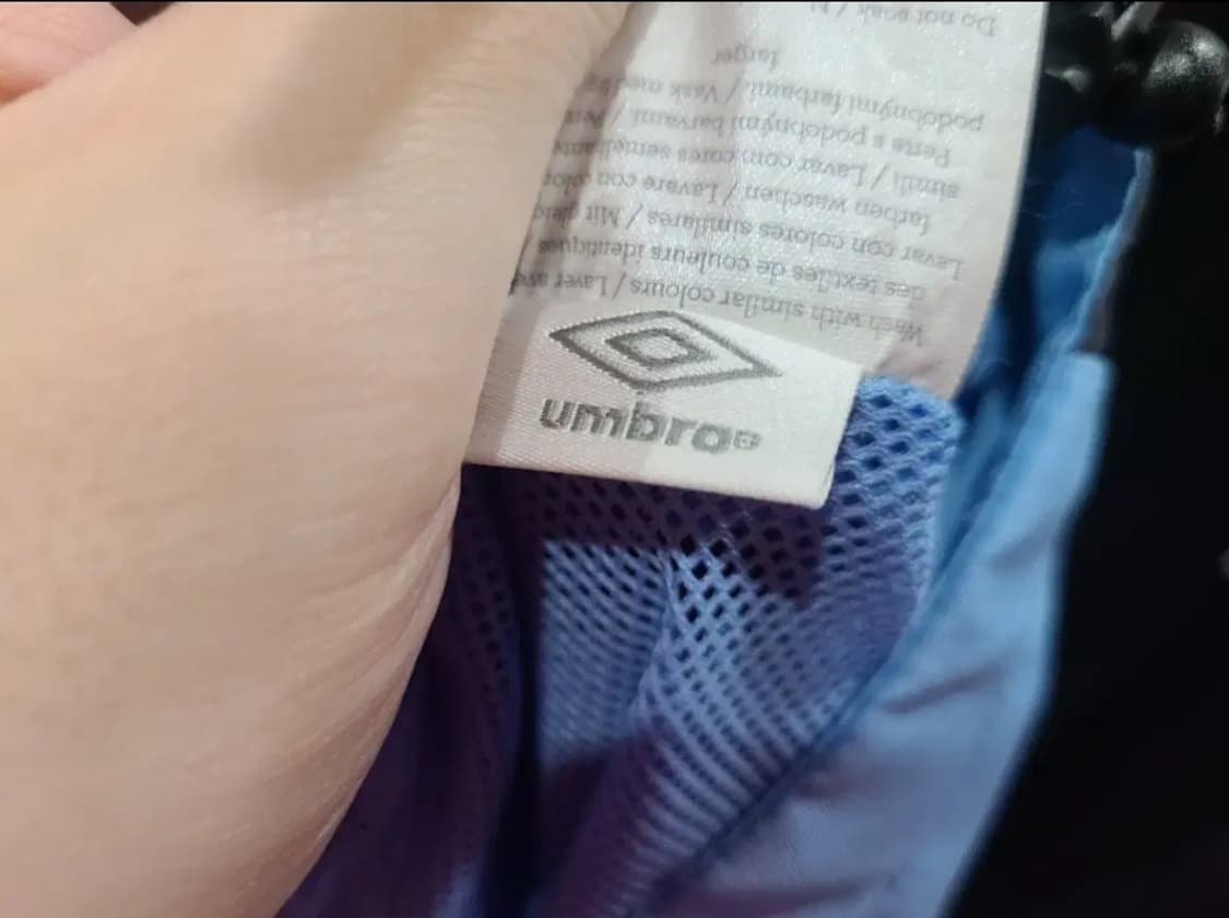 엄브로 맨시티 바람막이 상품이미지7