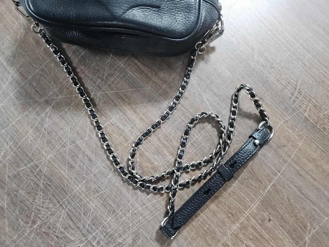 오야니 테일러 미니 가죽 체인 크로스백 상품이미지4