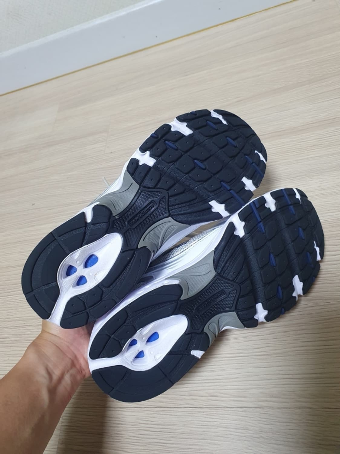 뉴발란스 530 운동화 240 상품이미지8