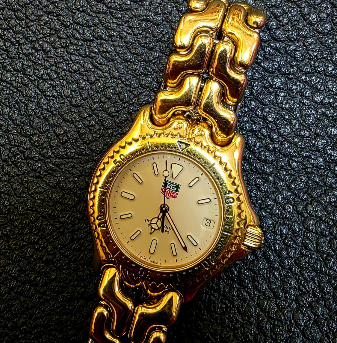 정품태그호이어 Professional 200  시계분양 상품이미지3