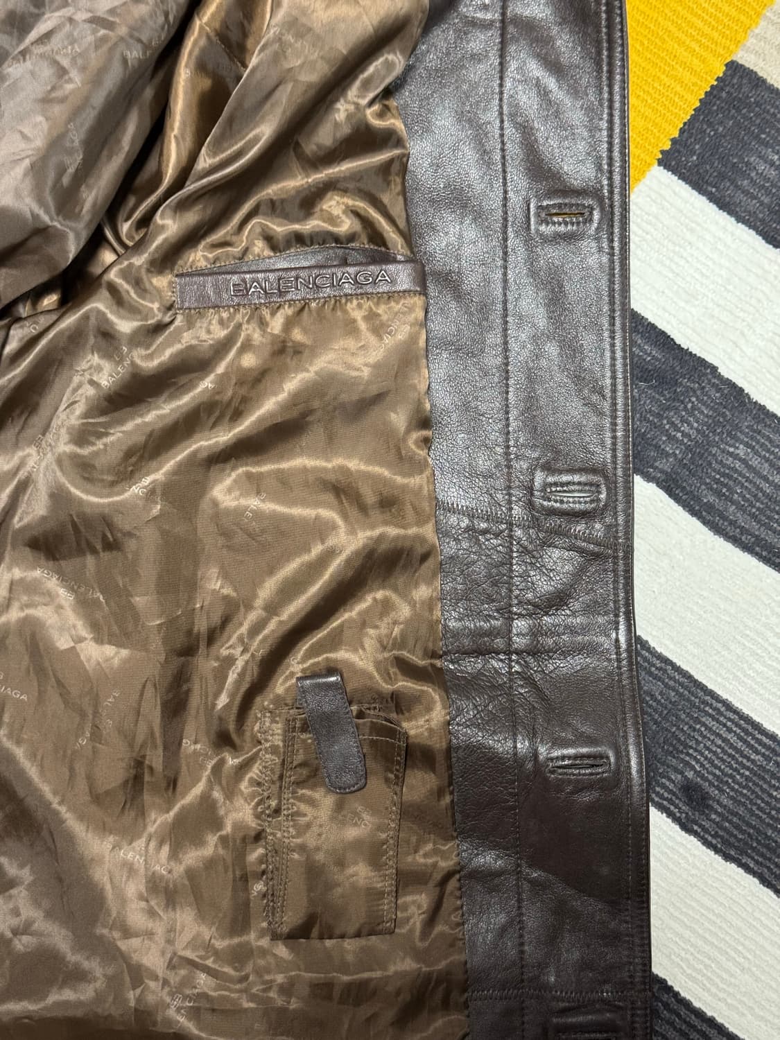 Balenciaga Trench Leather coat 상품이미지6