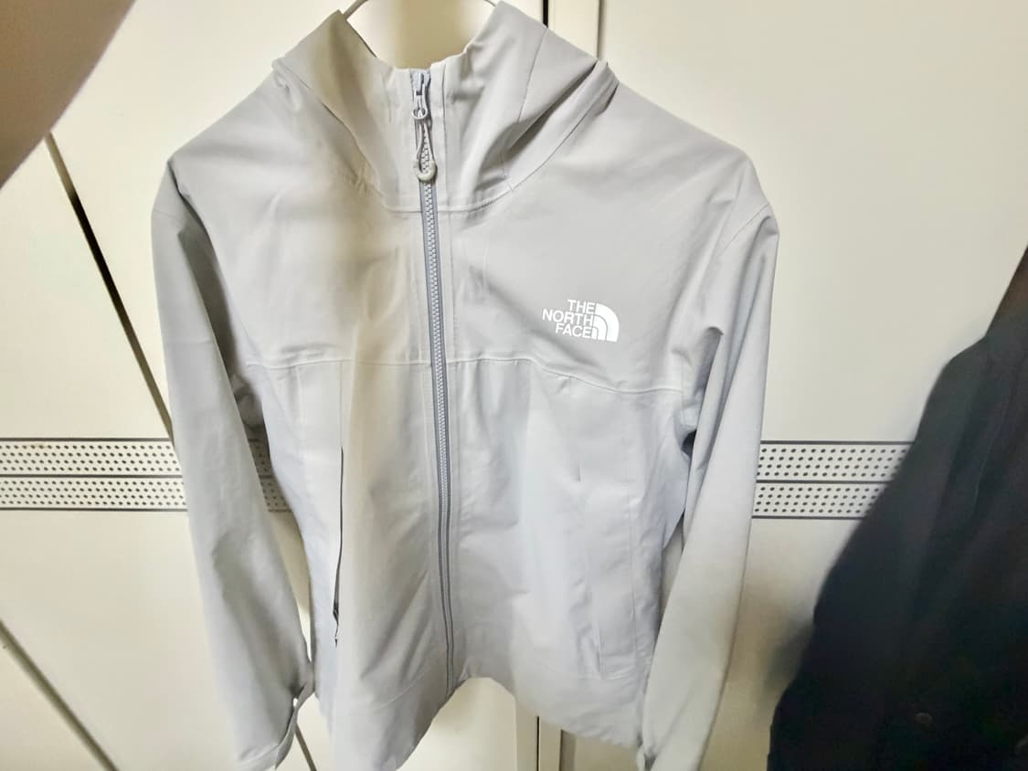 노스페이스 바람막이  상품이미지3