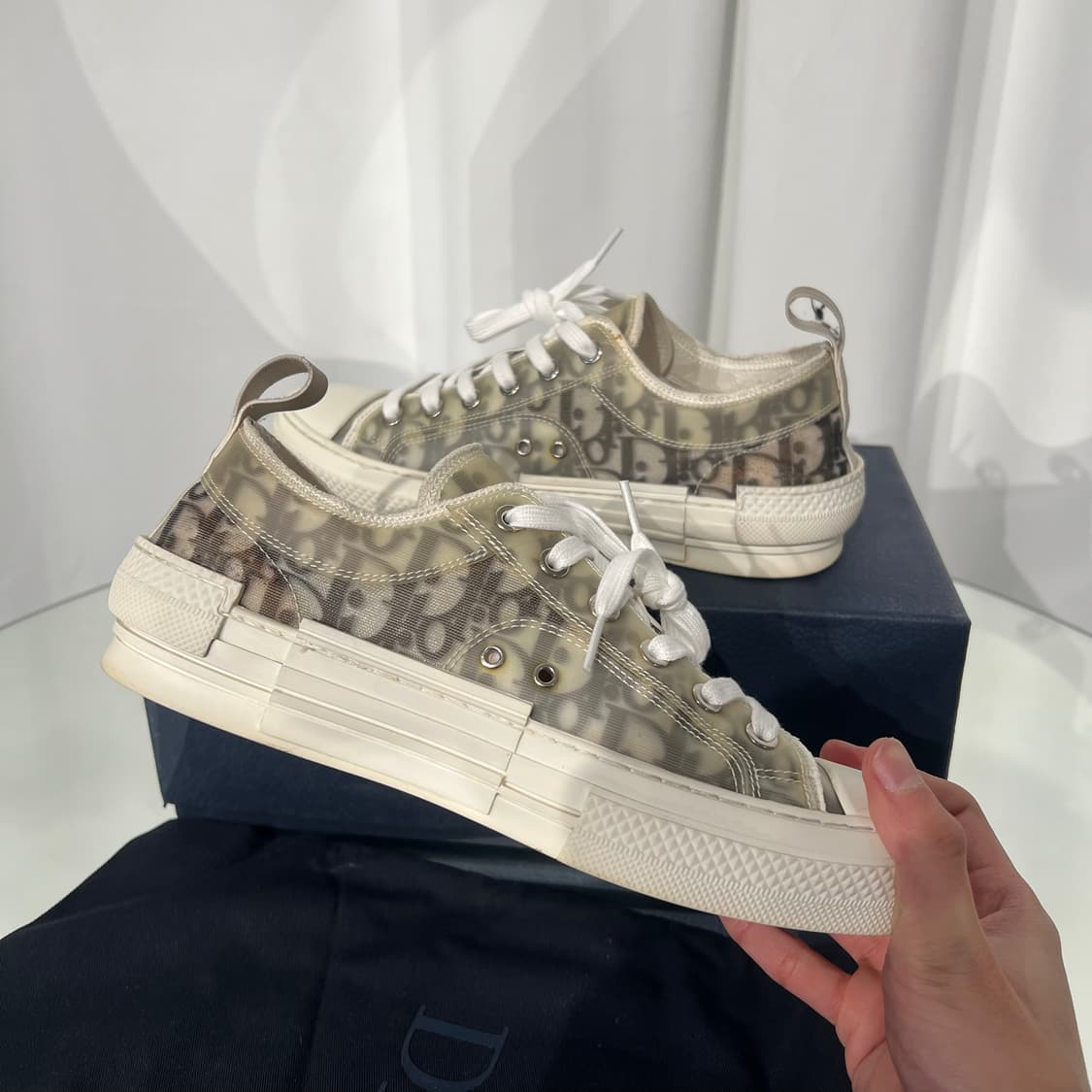 [정품] 디올 오블리크 B23 스니커즈 39사이즈 상품이미지3