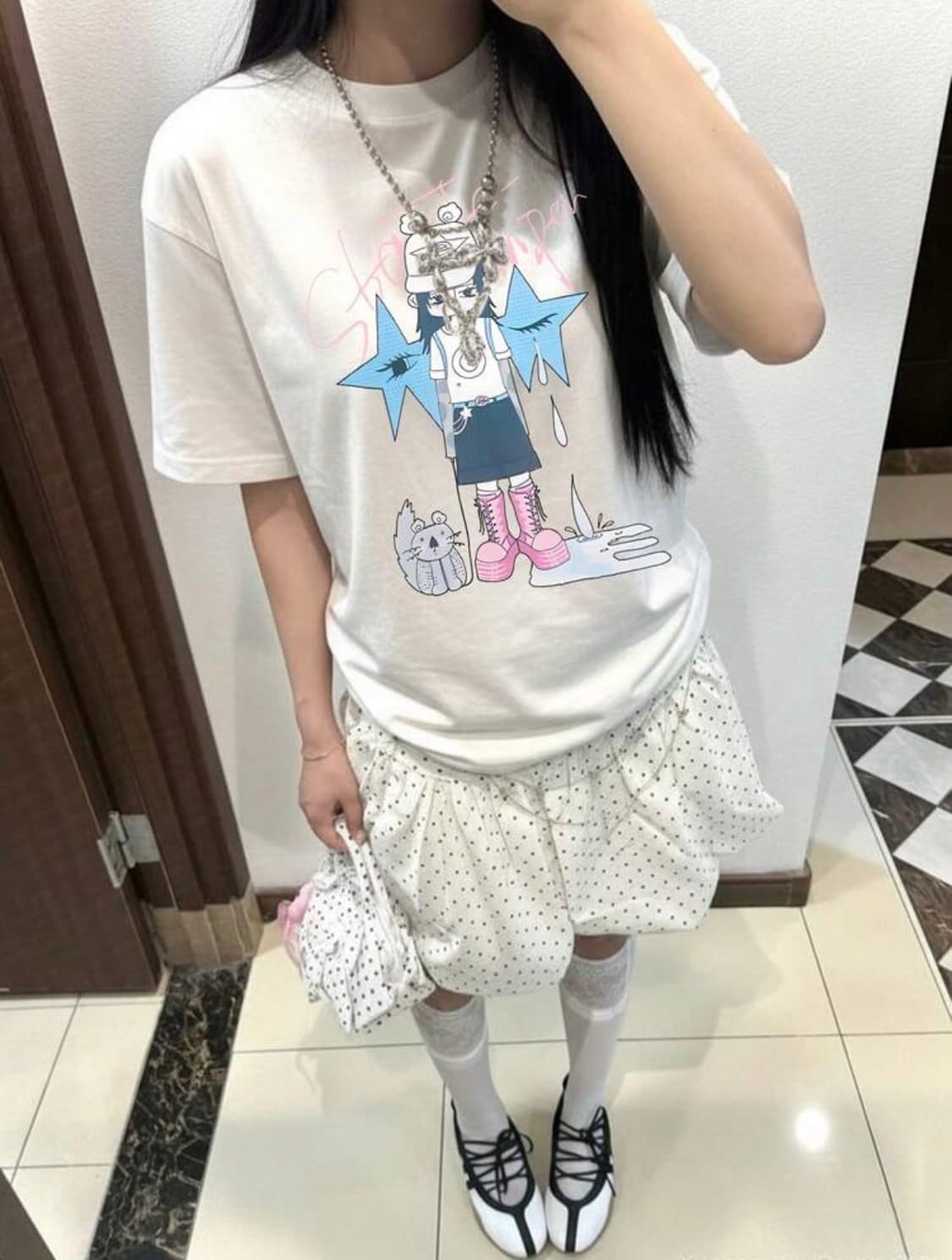루즈핏 그래피티 프린트 반팔 xs 상품이미지3