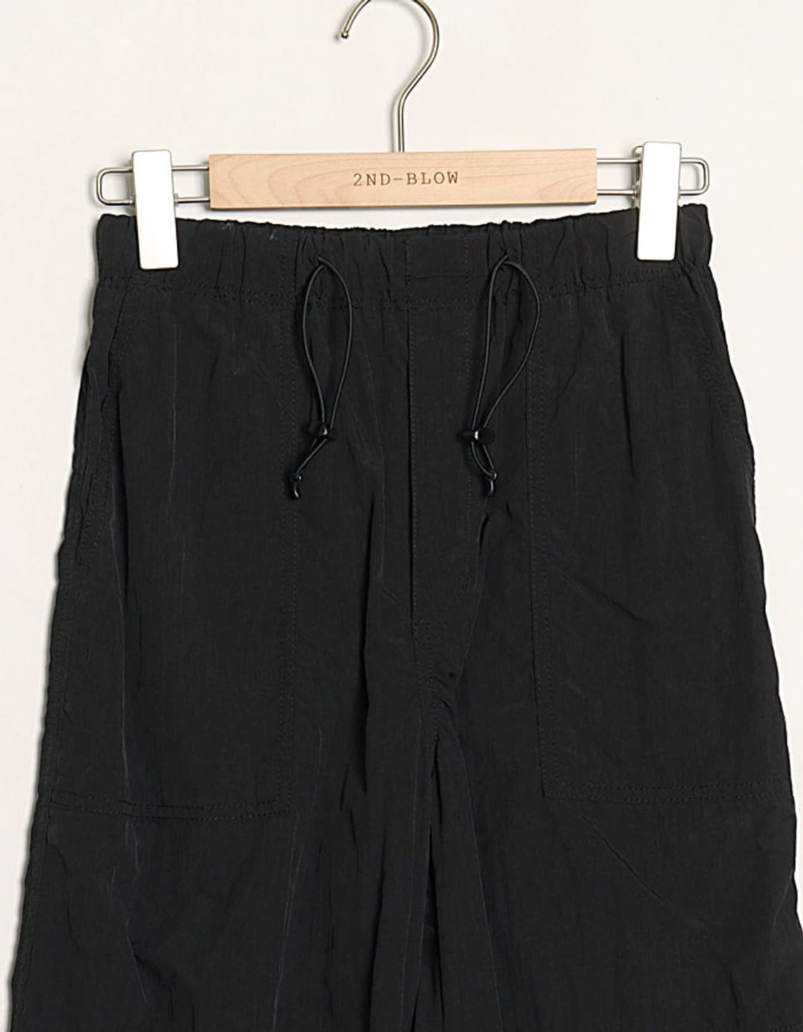 G U Nylon Cocoon Pullon Pant (25~26) 상품이미지2