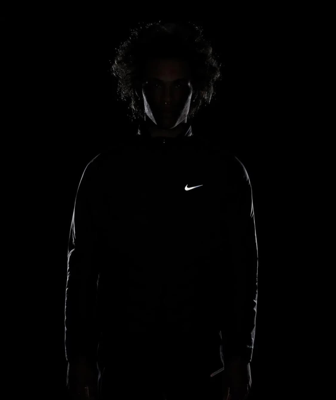 나이키 써마핏 adv 에어로로프트 다운 상품이미지2