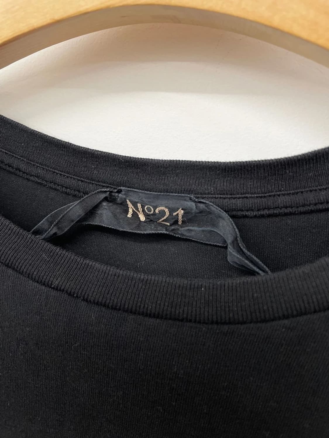누메로벤투노 N21 코튼 로고 롱슬리브 PN9749 상품이미지5