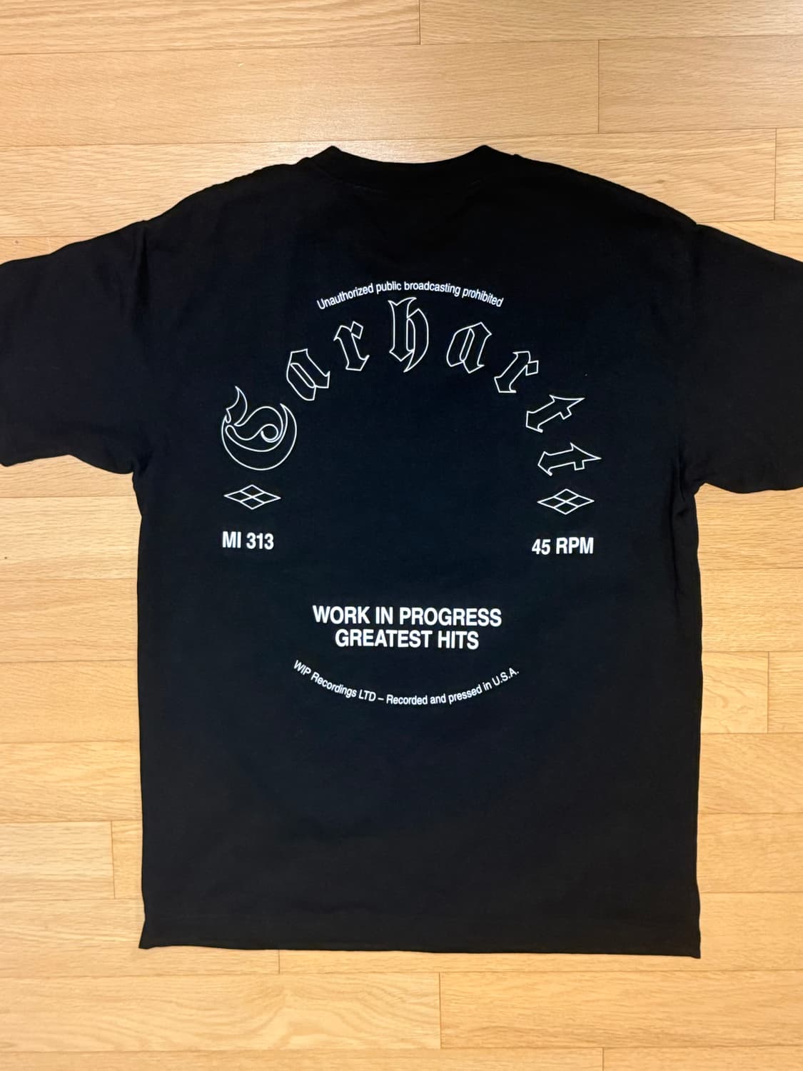 칼하트wip 로고 백프린팅 반팔 티셔츠 상품이미지1