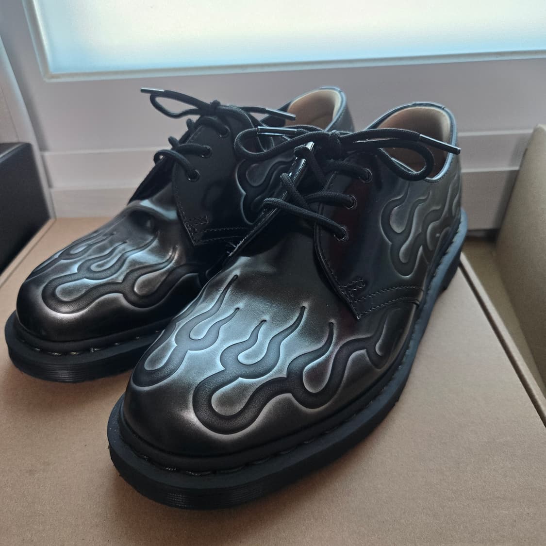 [280] 닥터마틴 1461 인페르노 UK9 상품이미지1