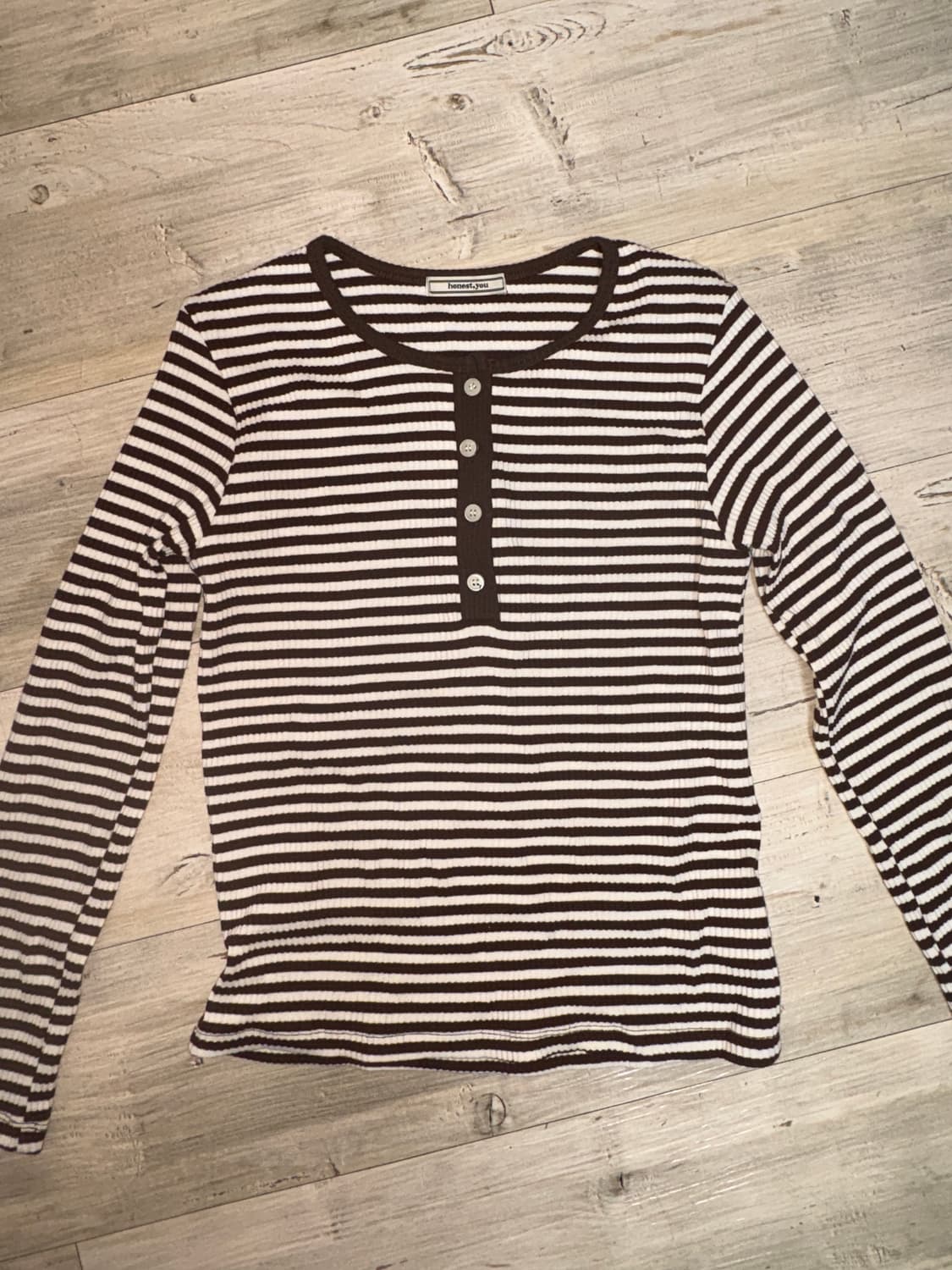 스트라이프 골지 버튼티 상품이미지1