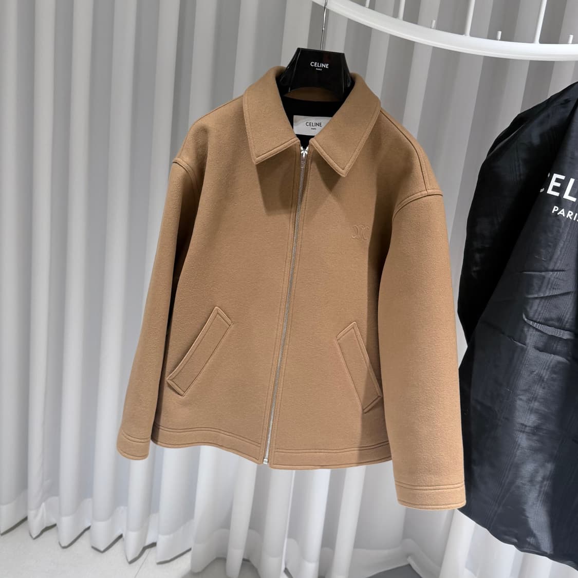 (S/48) / 셀린느 신상 트리오페 자수로고 울 펠트 자켓 카멜 상품이미지2