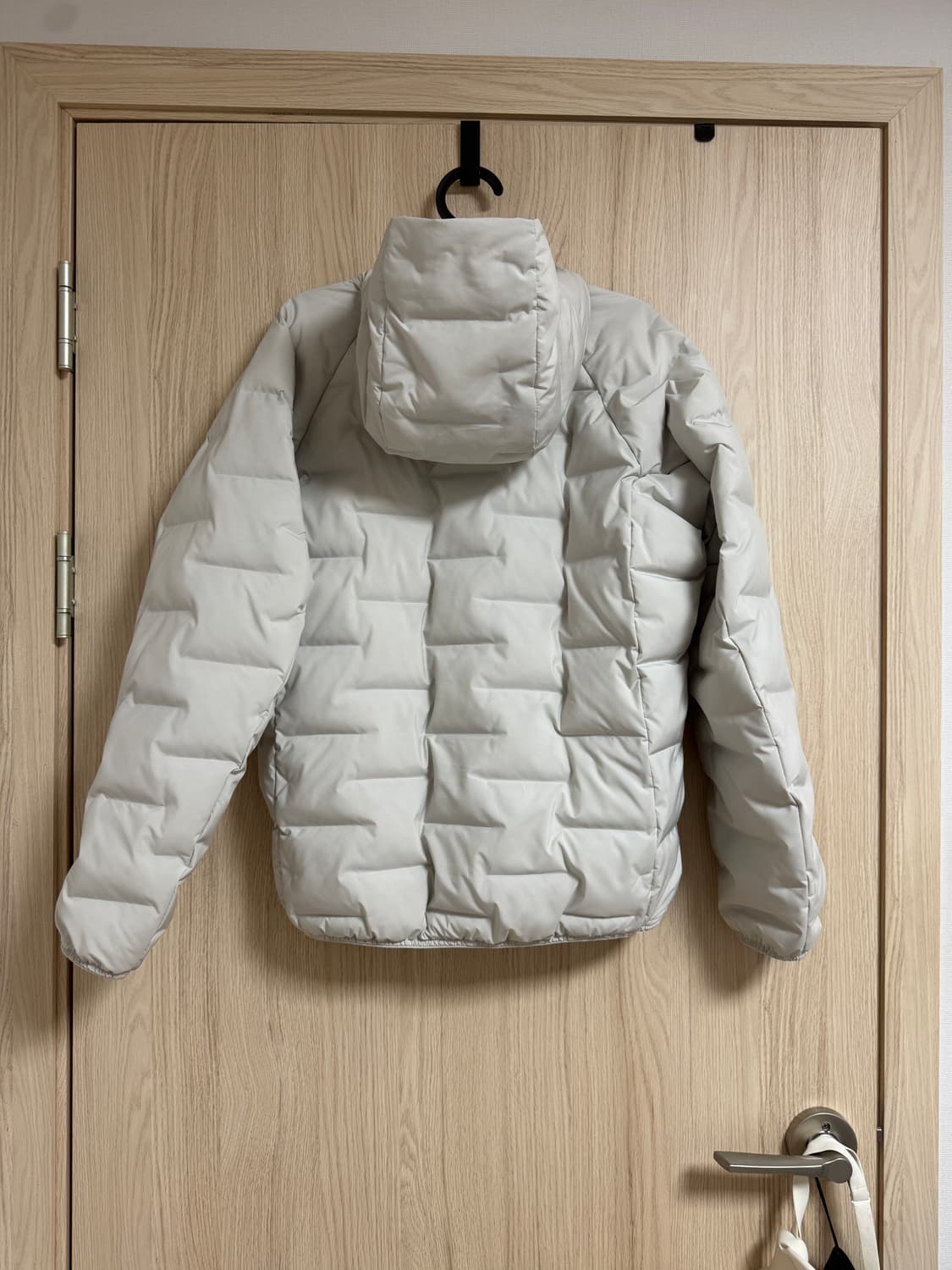 유니클로 경량패딩 S사이즈  상품이미지3