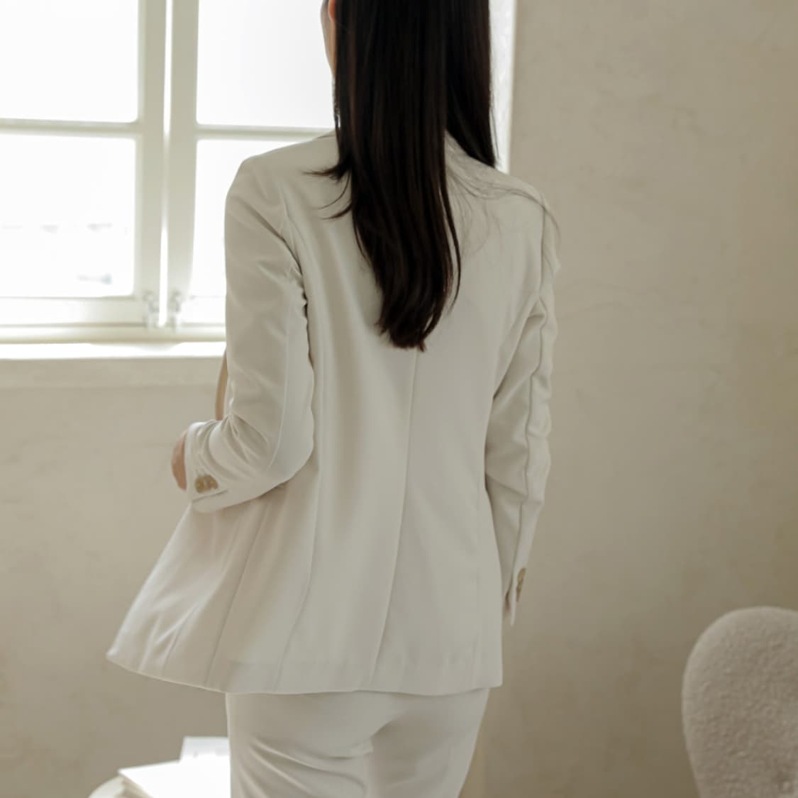 으네드레스(EUNE) 툭툭자켓 55 새상품 상품이미지4