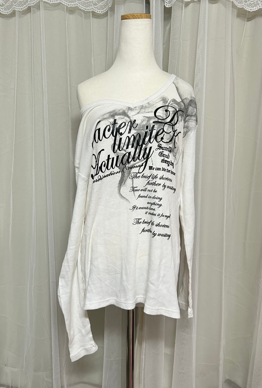 Beaumere 레터링 오리엔탈 롱슬리브 펑크 Y2K 상품이미지2