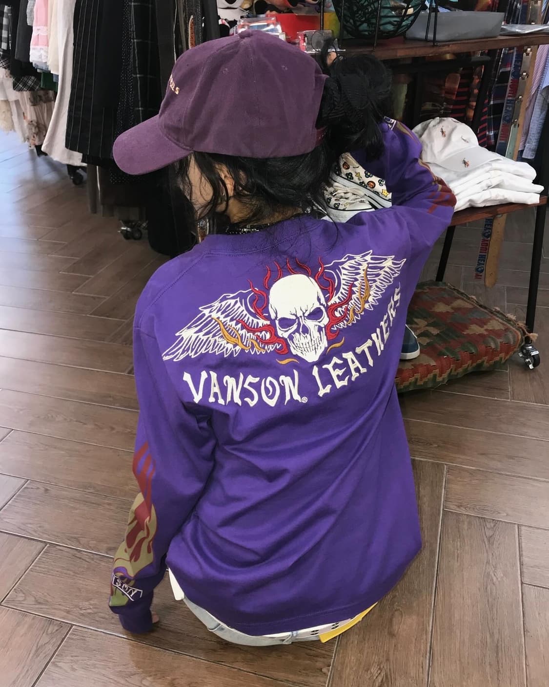 Vanson Embroidery Long Sleeves 상품이미지1