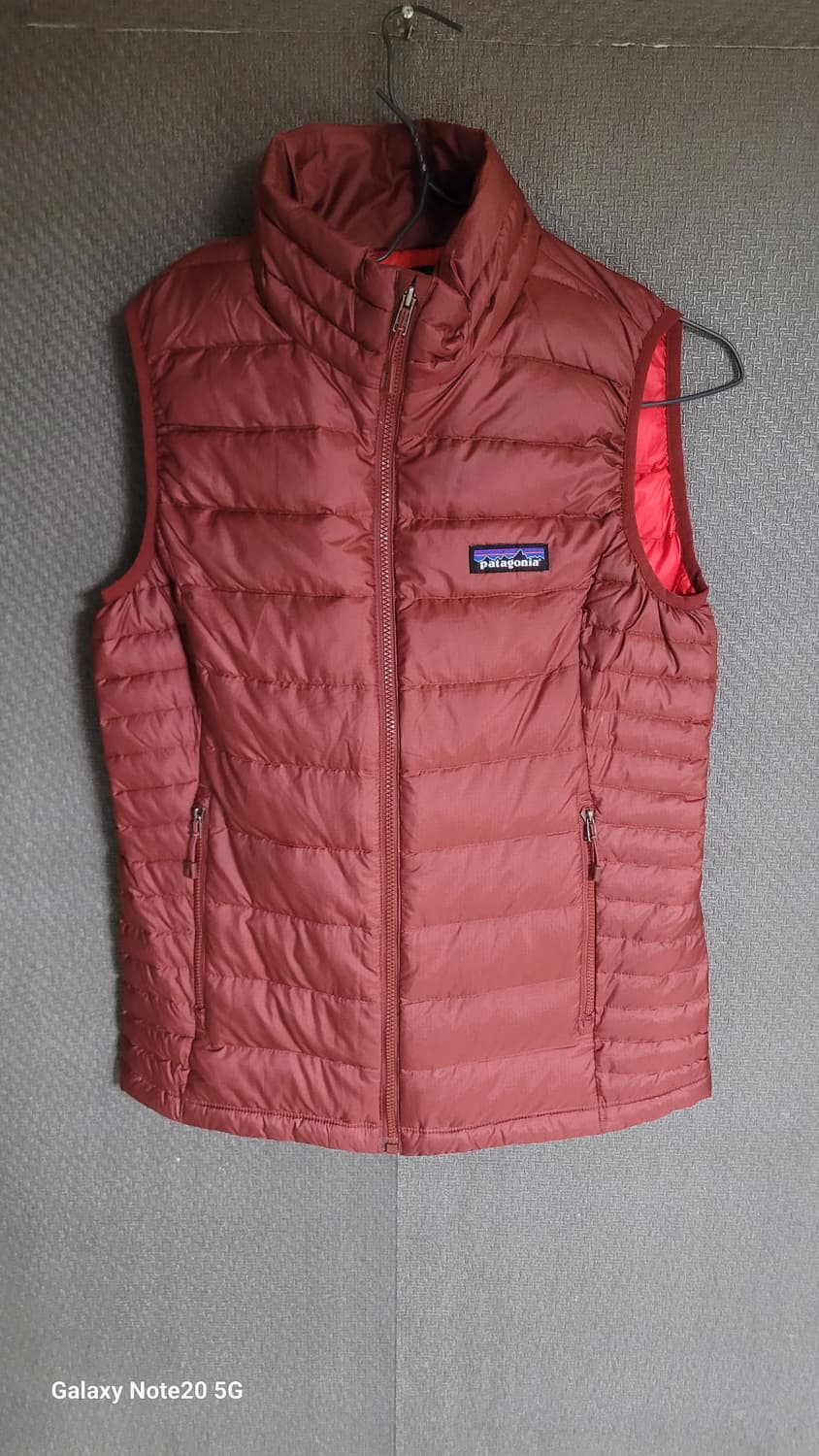 파타고니아 패딩조끼 상품이미지1