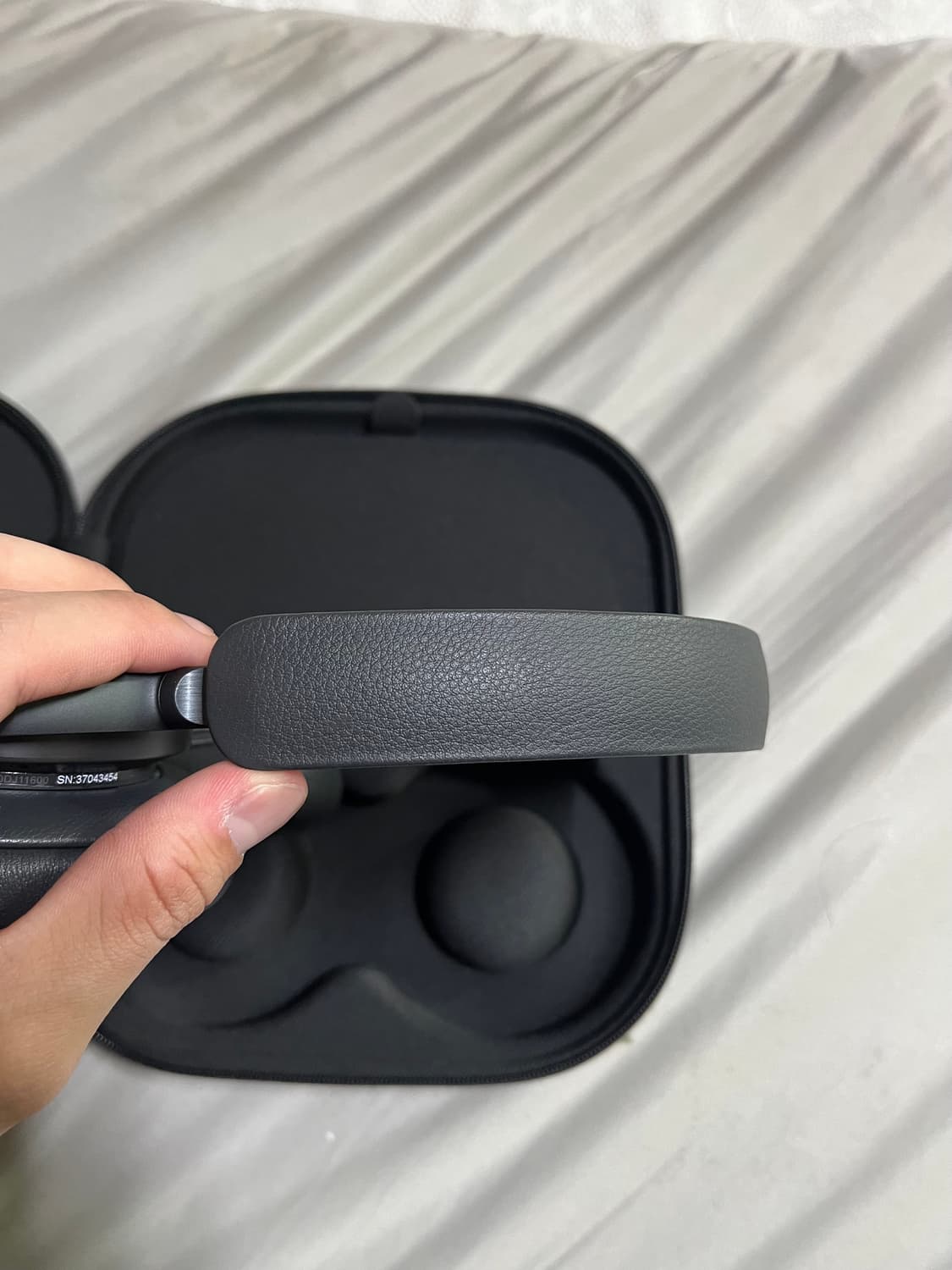 뱅앤올룹슨 hx 블랙 판매합니다. 상품이미지5