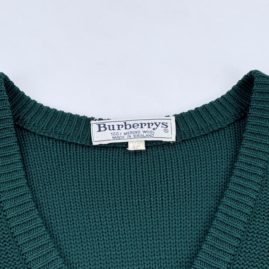 버버리 크래프트로고 브이넥 램스울 니트 상품이미지4