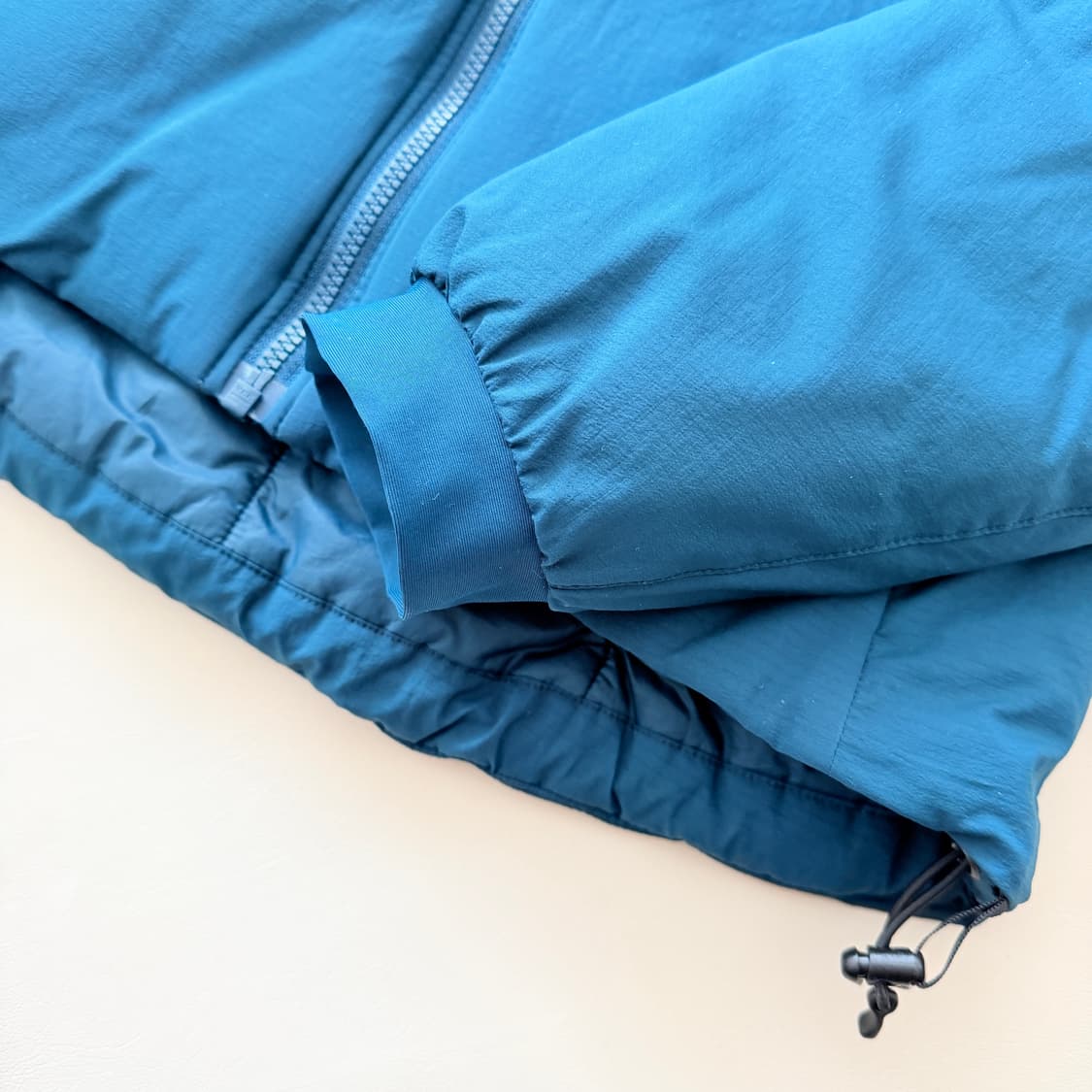 아크테릭스 아톰 AR 후디 경량패딩 상품이미지4