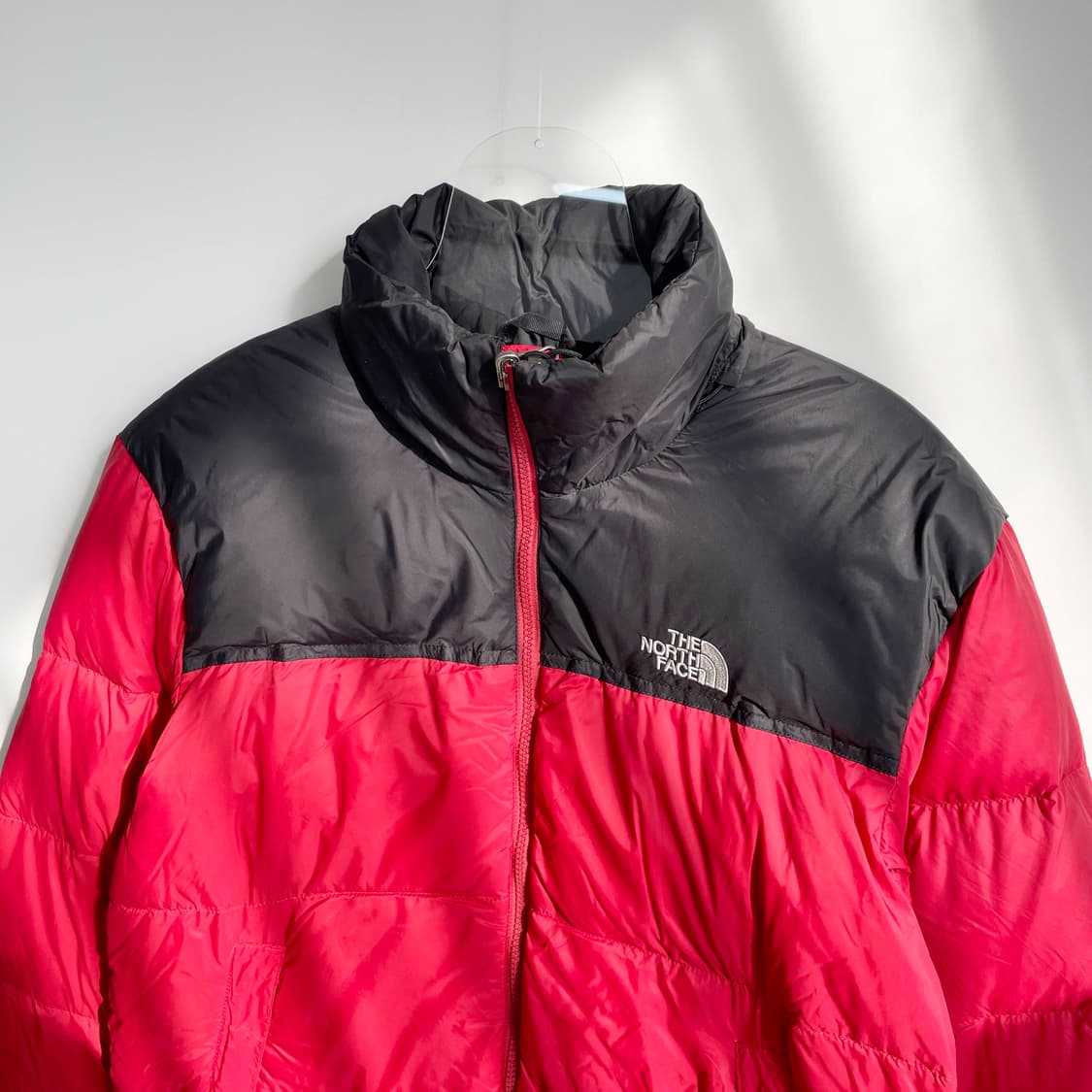 C2 노스페이스 550 눕시패딩 M사이즈 상품이미지2