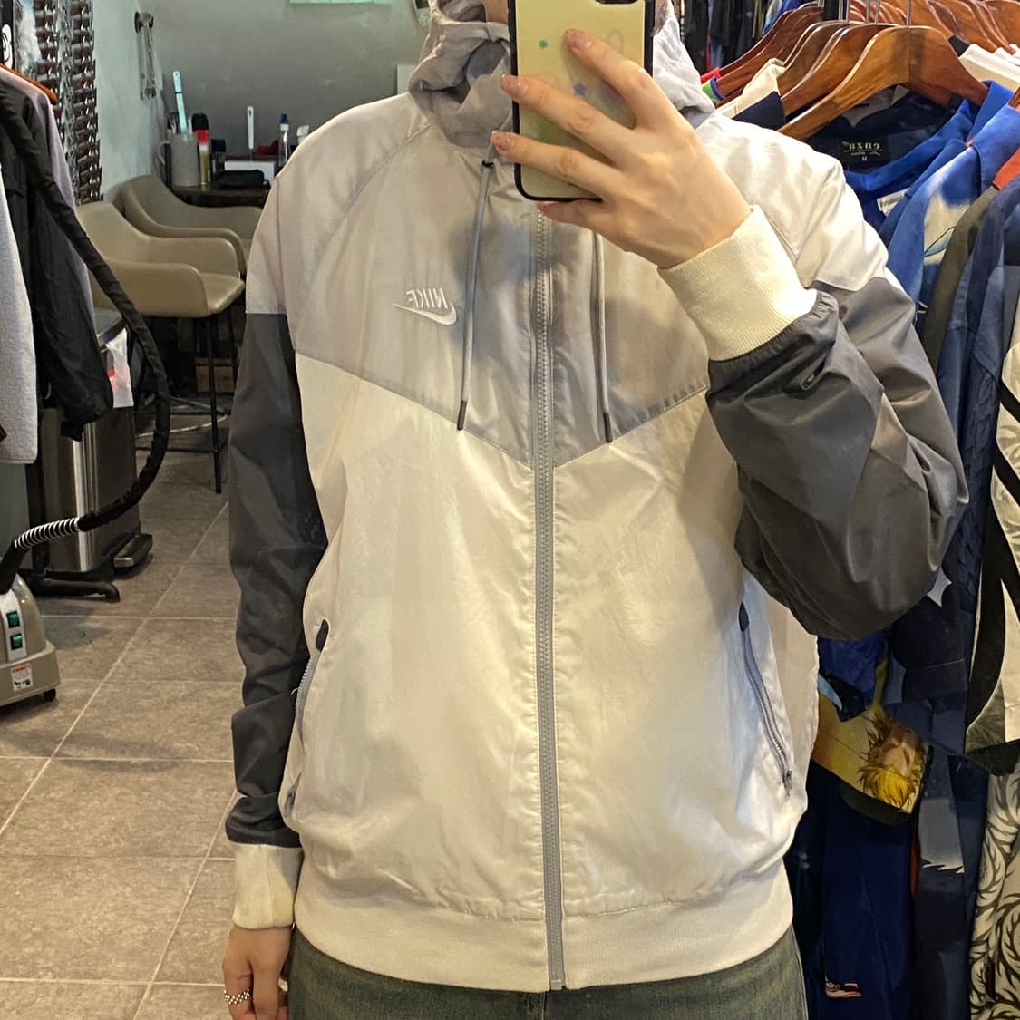[NO.9] Nike 바람막이 상품이미지1