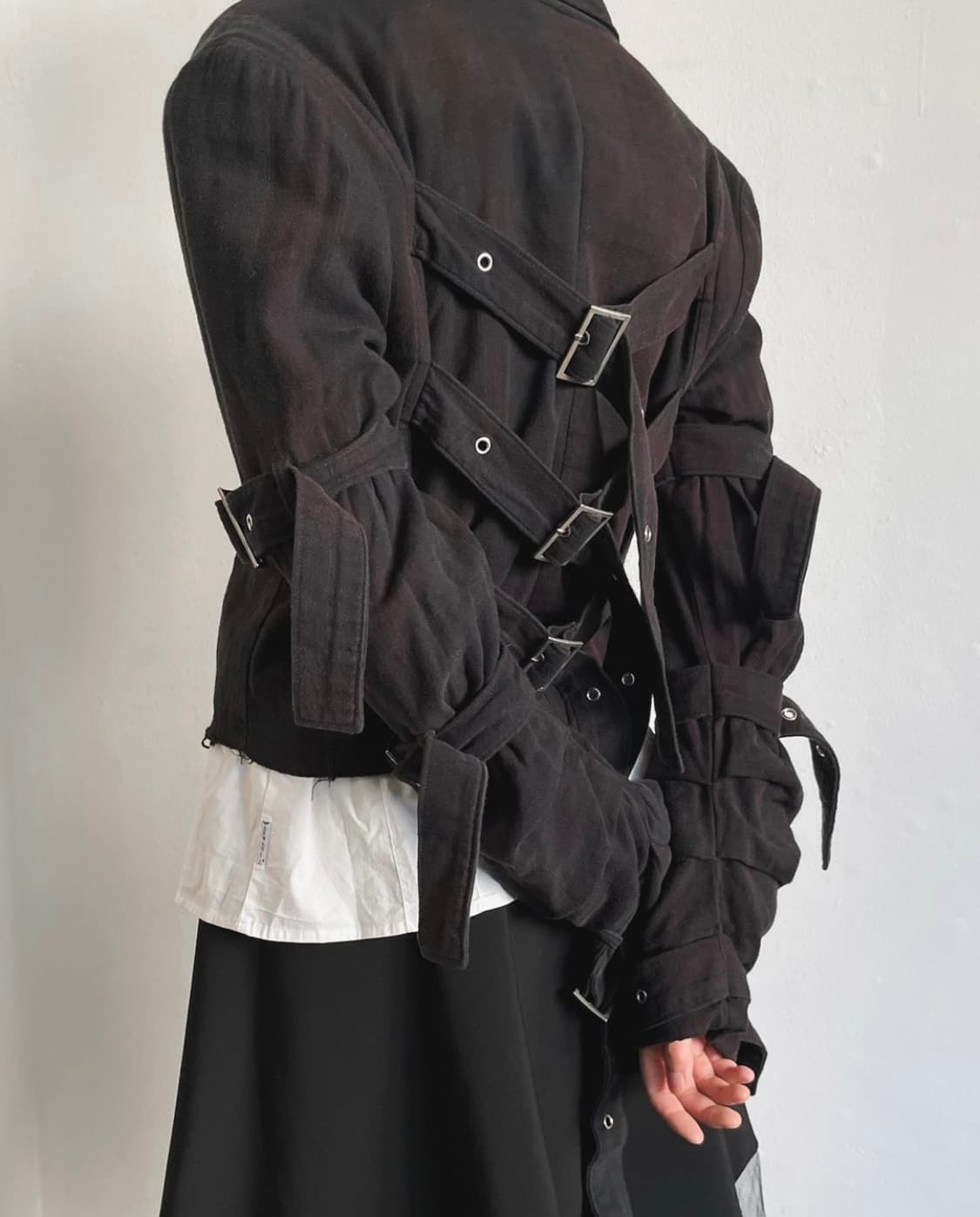 Skoot 스쿠웃 본디지 크롭컷 벨트 자켓 펑크룩 락시크 상품이미지3