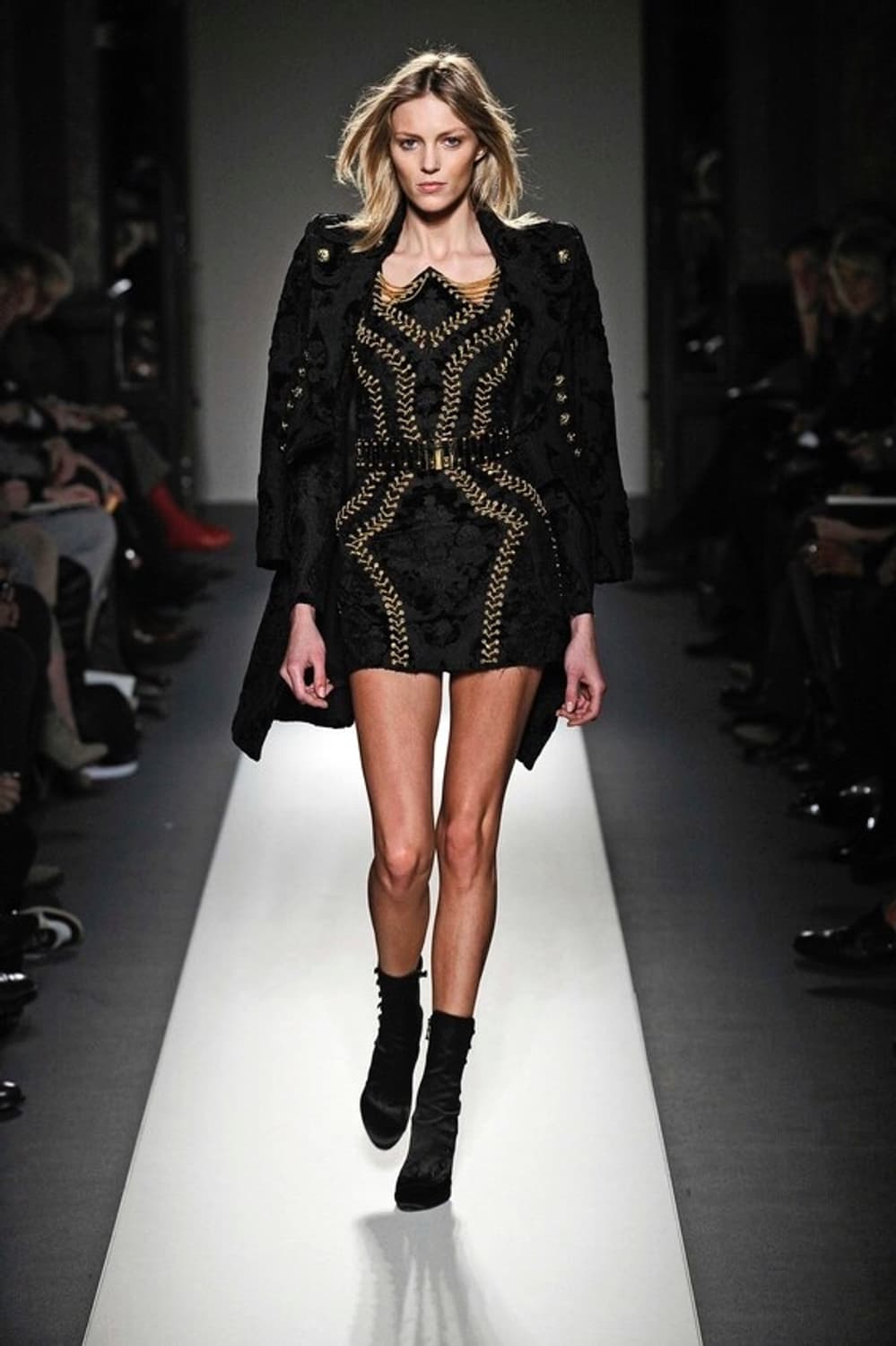 발망 2010FW 데카르넹 런웨이 브로케이드 밀리터리 코트 상품이미지2