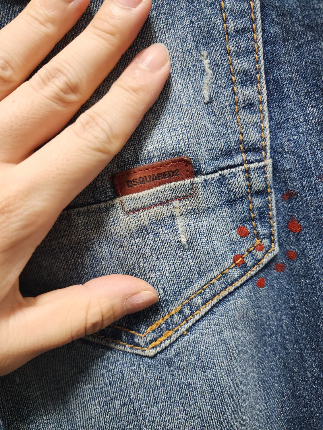 디스퀘어드2 데미지 워싱 데님  상품이미지3