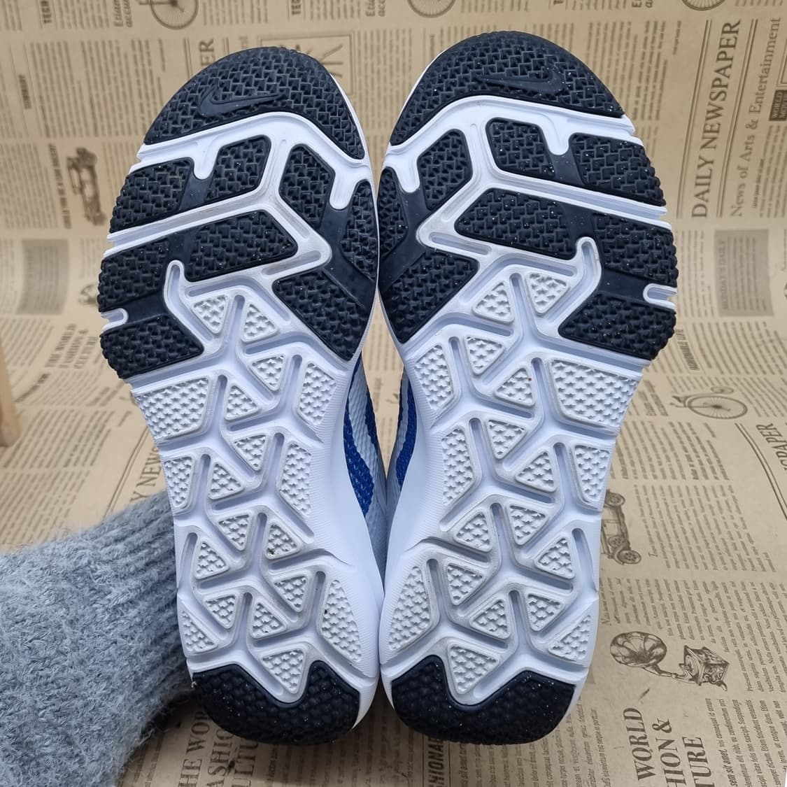 나이키 플렉스 컨트롤운동화250 상품이미지3