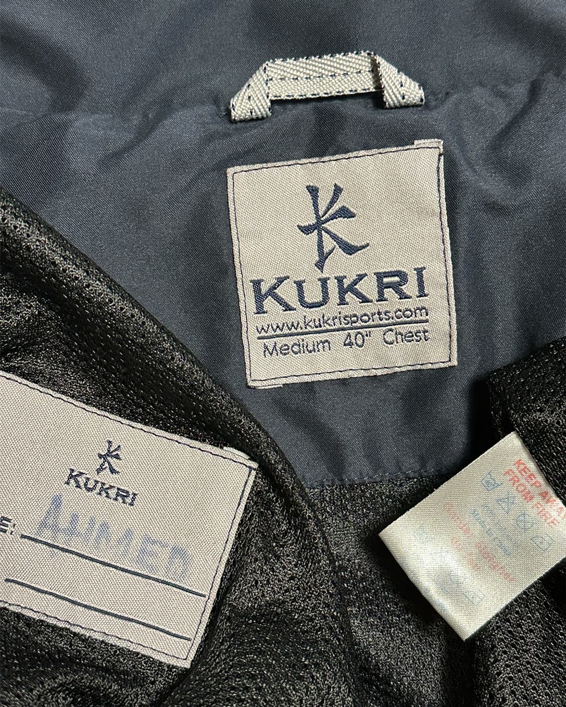 KUKRI 쿠크리 올드스쿨 바람막이 상품이미지3