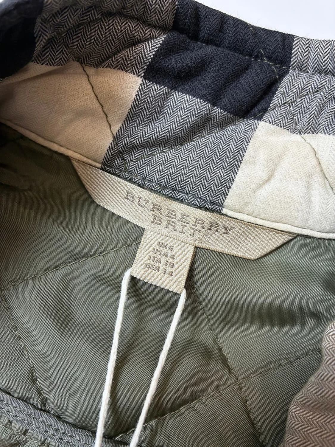 버버리 브릿 퀼티드 플라드 번 투웨이 자켓 PN9115 상품이미지6