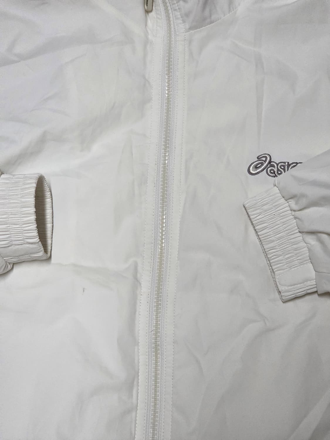 아식스 화이트 바람막이 여성 100 (실측 62/60, 105까지) 상품이미지3