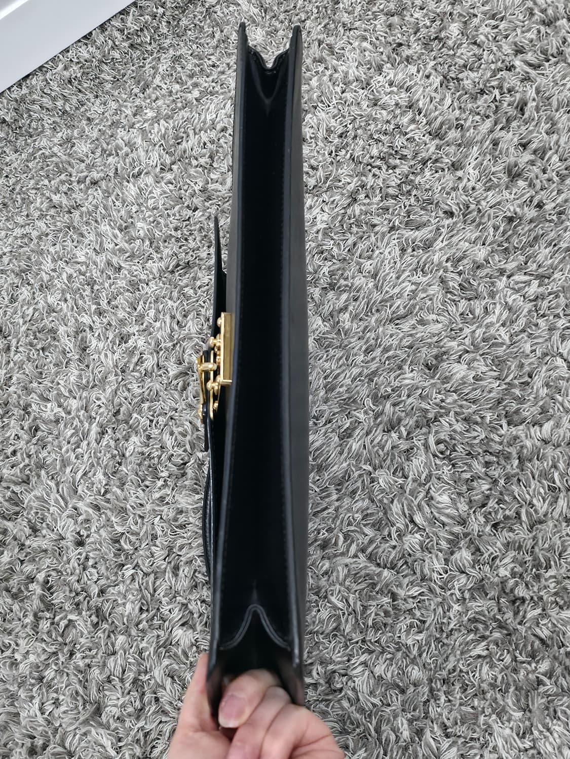 루이비통 에삐 에피 레더 세르비엣 콘세이에 서류가방 브리프케이스 상품이미지7