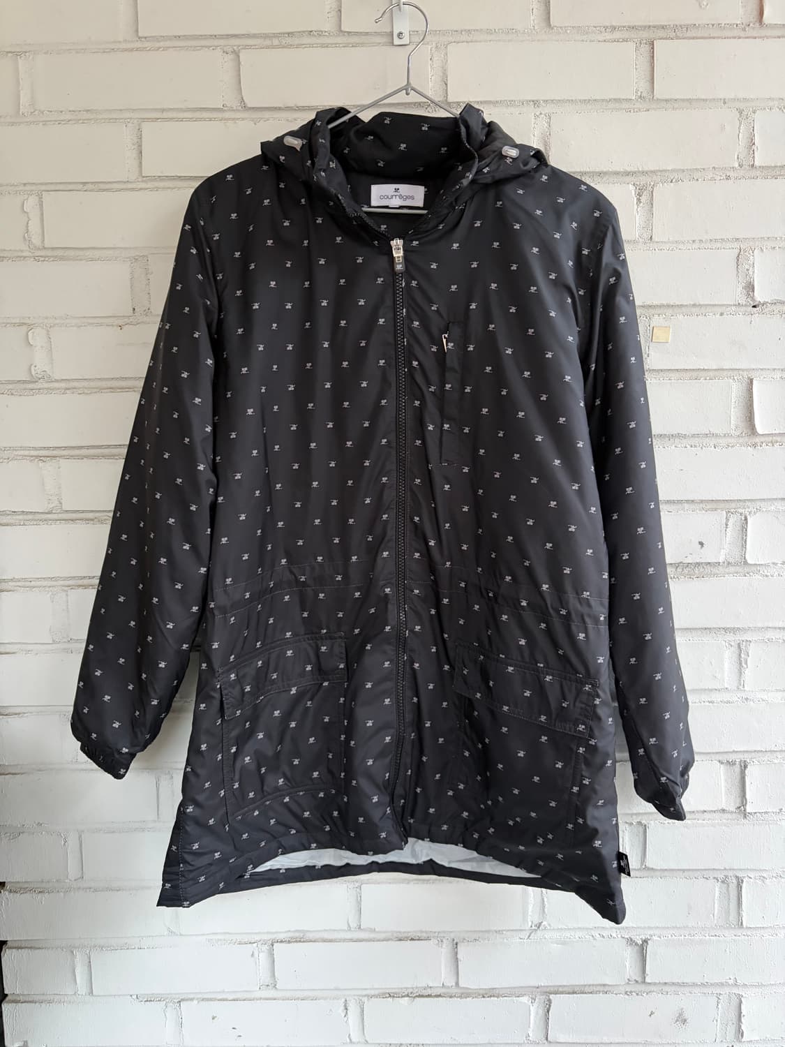 꾸레쥬 윈드브레이커 로고 바람막이 상품이미지1