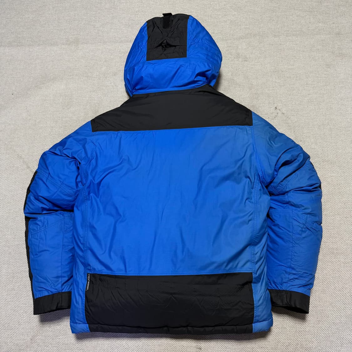 네파 800필 그린란드 다운 패딩자켓 상품이미지8