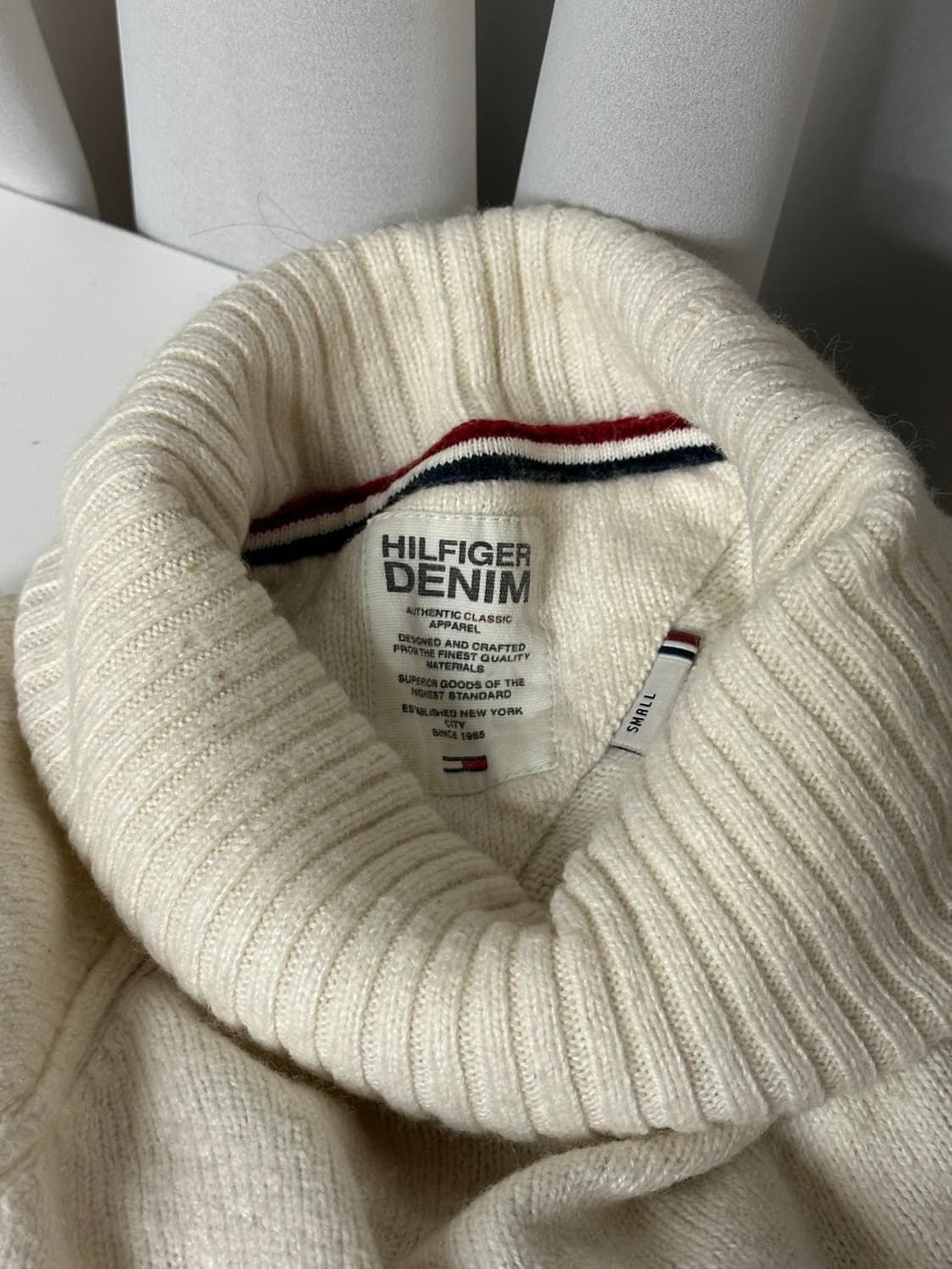 타미힐피거 목폴라 니트 상품이미지1