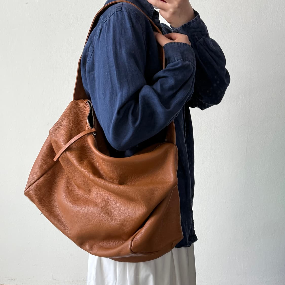 마르디메크르디 가죽 숄더백 상품이미지3