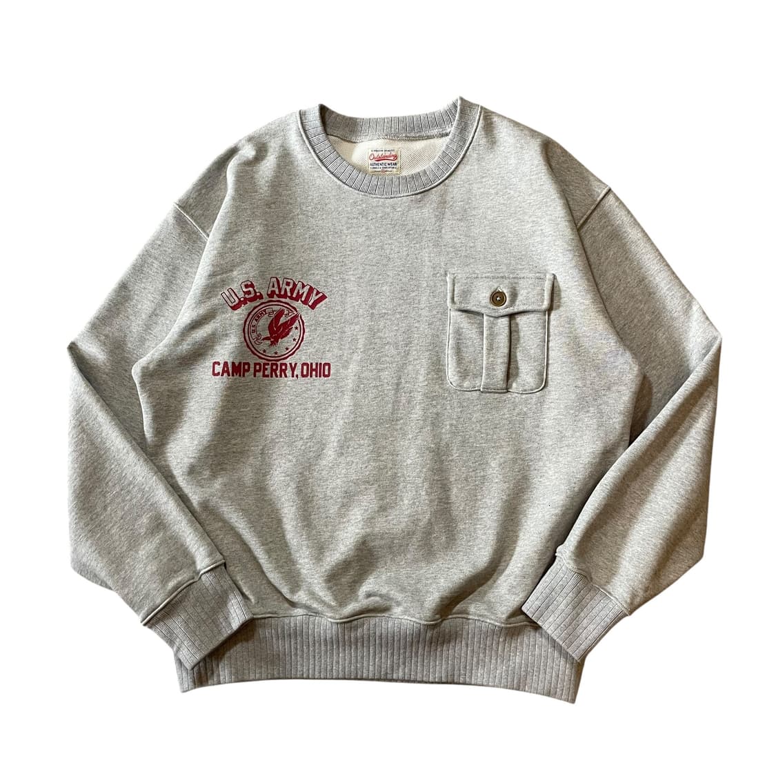 아웃스탠딩 포켓 맨투맨 상품이미지1