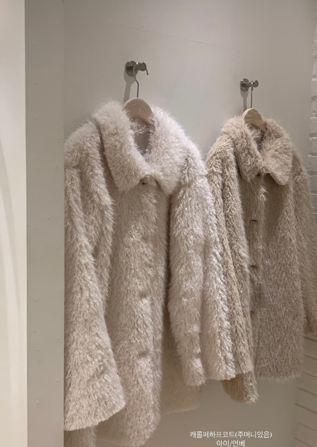 (새상품)누아누아 캐롤 퍼 하프코트 상품이미지5