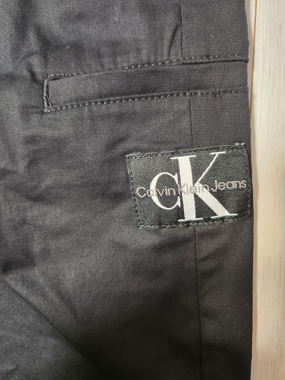 ck 캘빈클라인 진 카고 밴딩 반바지 사이즈s

여러 중고사이트에도 같이 상품이미지4