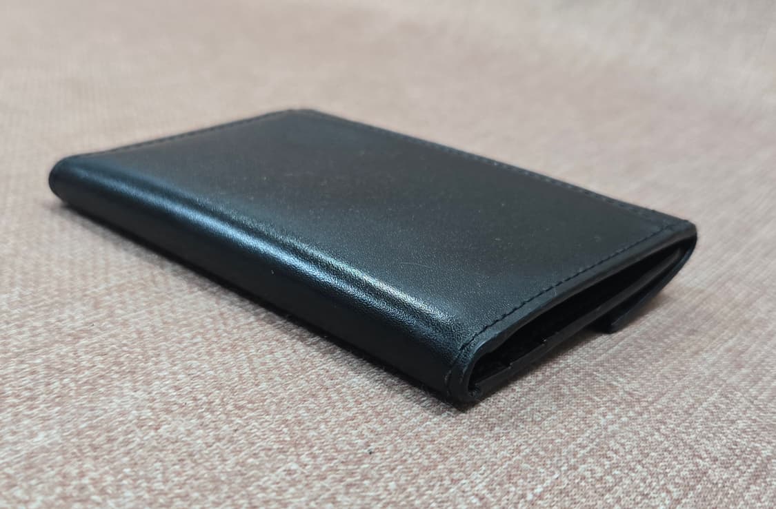 메트로시티 블랙 가죽 반지갑 상품이미지3