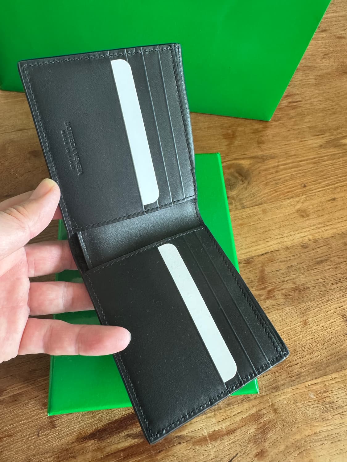 보테가 베네타 인트레치아토 반지갑 상품이미지4