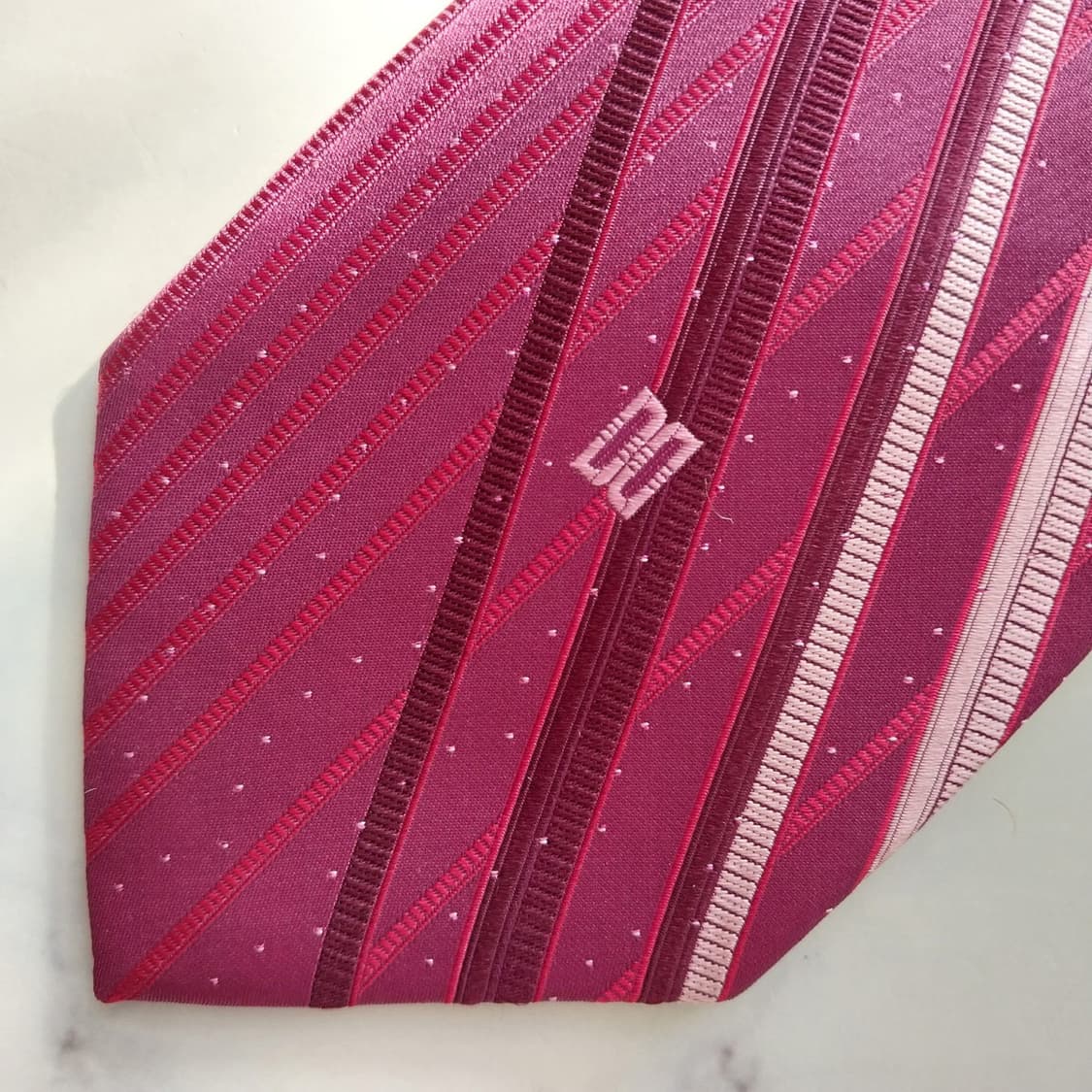 닥스 실크 레드 스트라이프 패턴 넥타이 8.7cm A+등급 K1948 상품이미지6