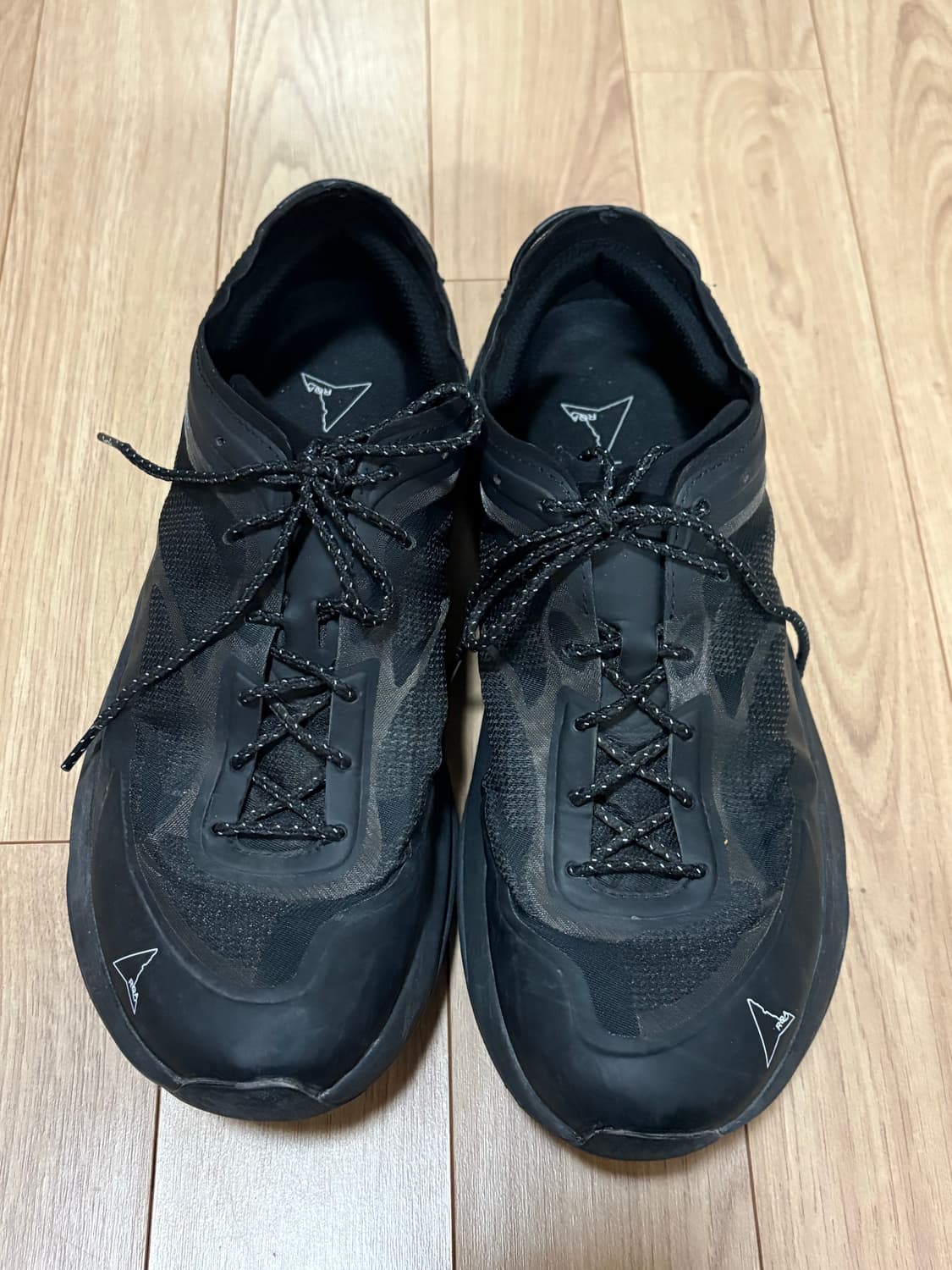 로아 셀라 블랙 43 상품이미지1